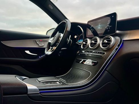 Certified 2022 Mercedes-Benz GLC 43 AMG 4MATIC image 14