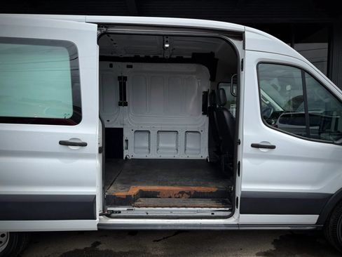 Used 2020 Ford Transit 250 Medium Roof AWD w/ Load Area Protection Package image 14