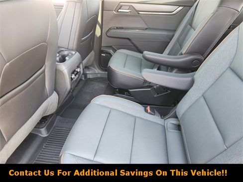 New 2026 GMC Acadia AT4 w/ Luxury Package image 21
