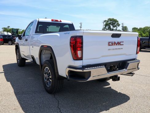 New 2026 GMC Sierra 3500 Pro AWD/4WD image 18