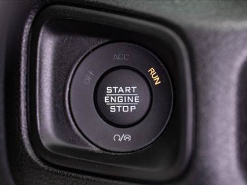 Used 2026 Jeep Gladiator Sport AWD/4WD image 49