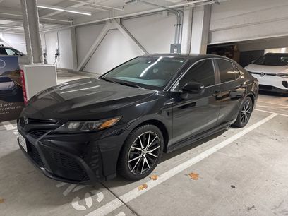 Used 2021 Toyota Camry SE