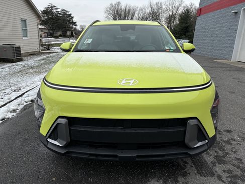 Used 2025 Hyundai Kona SEL image 9