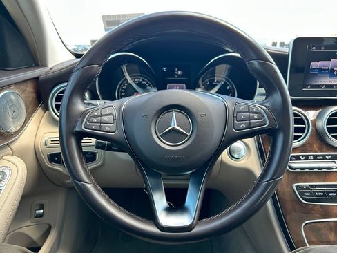 Used 2015 Mercedes-Benz C 300 4MATIC Sedan image 22