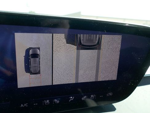 New 2026 Buick Enclave Avenir w/ Super Cruise Package AWD/4WD image 29