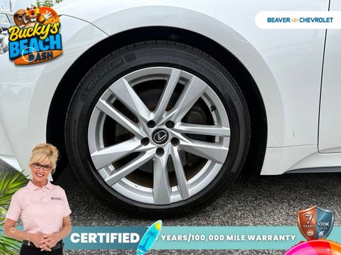 Used 2023 Lexus IS 300 w/ Comfort Package RWD image 10
