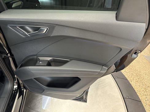 Used 2024 Audi Q4 e-tron Premium w/ Convenience Package image 27