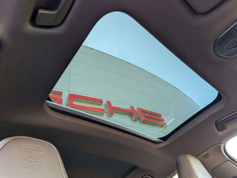 New 2026 Porsche Panamera image 26