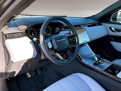 New 2026 Land Rover Range Rover Velar Dynamic SE image 7