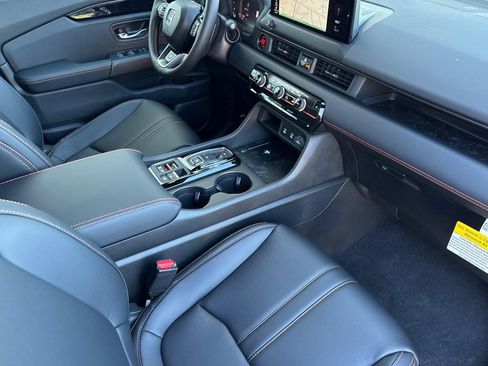 New 2026 Honda Pilot TrailSport image 27