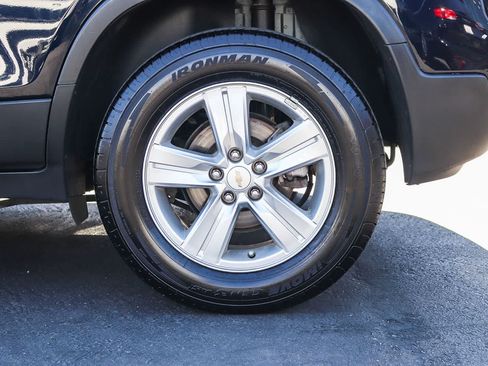 Used 2022 Chevrolet Trax LT w/ Driver Confidence Package AWD/4WD image 11