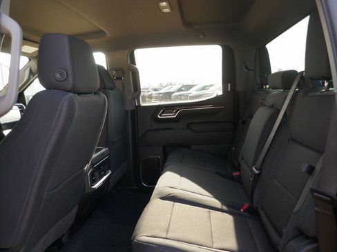 New 2026 GMC Sierra 1500 Elevation image 13