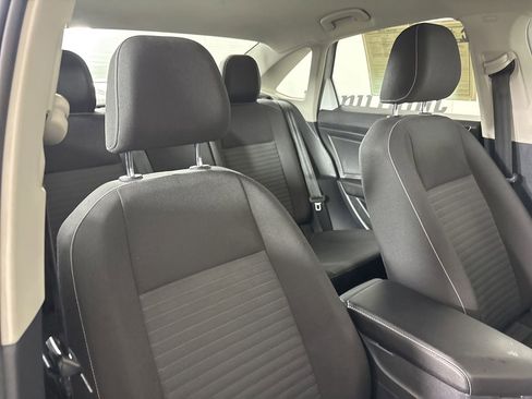 Used 2022 Volkswagen Jetta S image 26