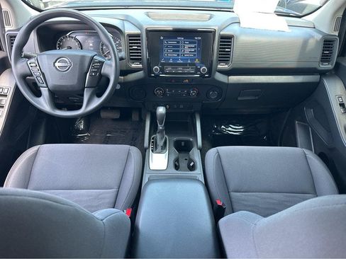 Used 2022 Nissan Frontier S w/ Technology Package RWD image 4