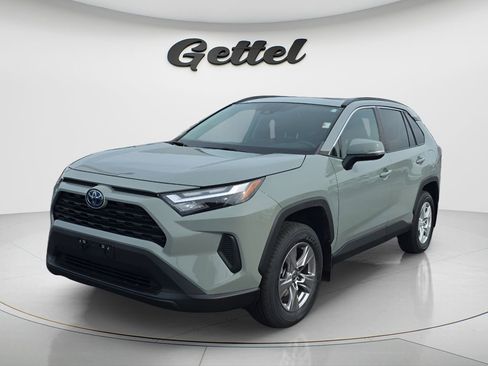 Used 2023 Toyota RAV4 XLE w/ Convenience Package AWD/4WD image 1