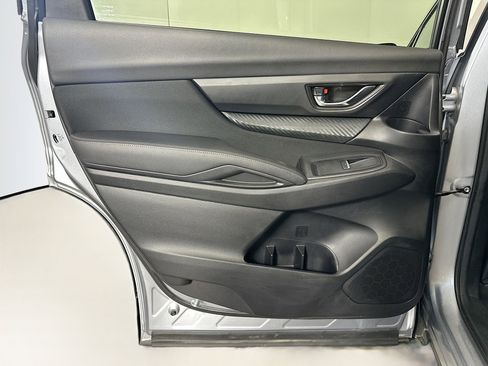 Used 2025 Subaru Ascent Premium image 25