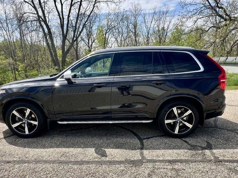 Used 2019 Volvo XC90 T6 R-Design w/ Advanced Package AWD/4WD image 2