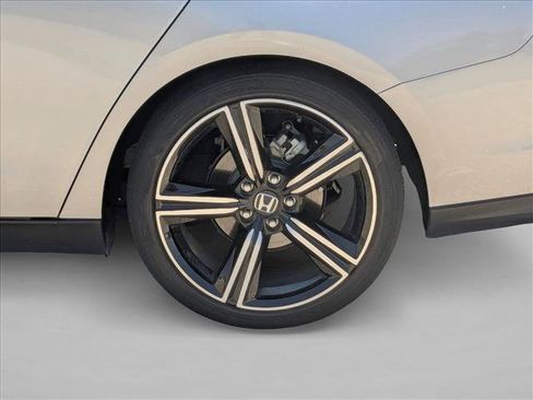 Used 2023 Honda Accord Sport image 23