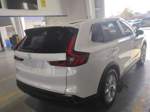 Used 2024 Honda CR-V EX image 4