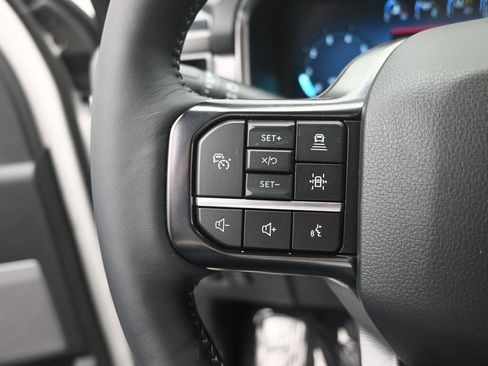 New 2025 Ford F150 Platinum w/ FX4 Off-Road Package image 7