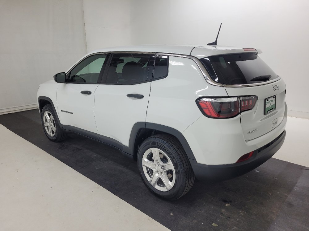 Used 2023 Jeep Compass Sport AWD/4WD image 5