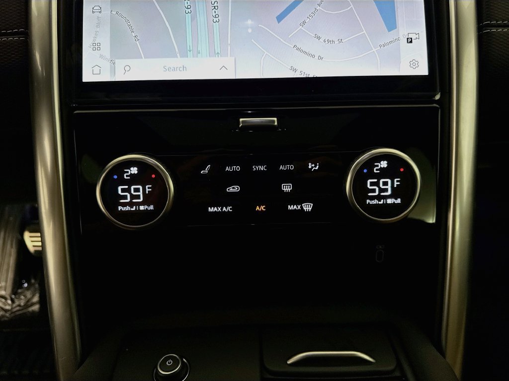 New 2026 Land Rover Discovery Dynamic SE AWD/4WD image 16