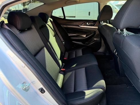 Used 2018 Nissan Maxima 3.5 S image 40
