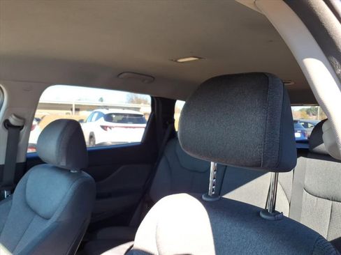 Used 2023 Hyundai Santa Fe SEL w/ Cargo Package image 16