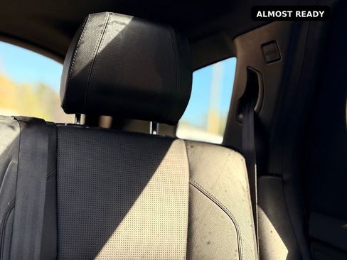 Used 2020 Land Rover Discovery Sport S image 9