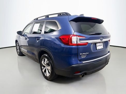 Used 2024 Subaru Ascent Premium w/ Convenience Package AWD/4WD image 5