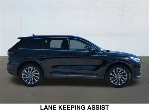 Certified 2023 Lincoln Corsair Reserve image 6