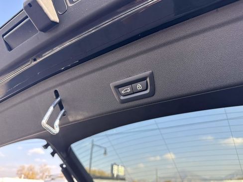 Used 2022 BMW X6 M w/ Competition Package image 17