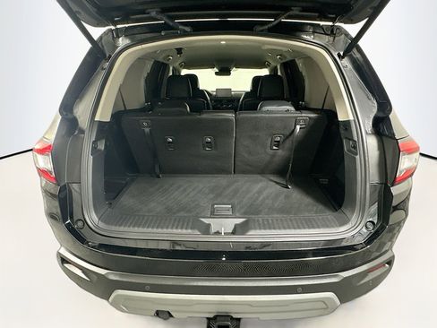Used 2025 Honda Pilot EX-L image 30