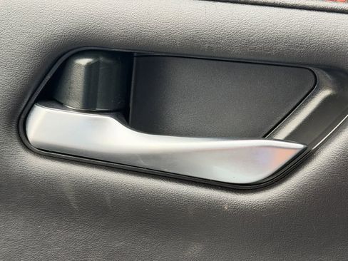 Certified 2024 Nissan Sentra SR FWD image 16
