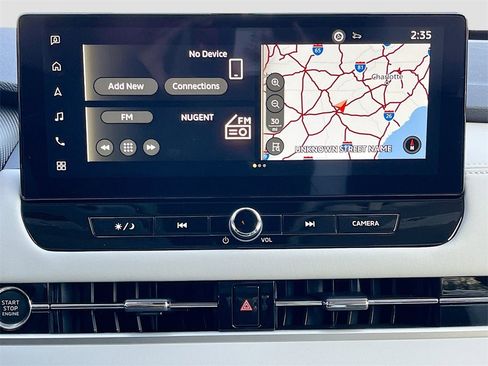 New 2025 Mitsubishi Outlander SE image 14