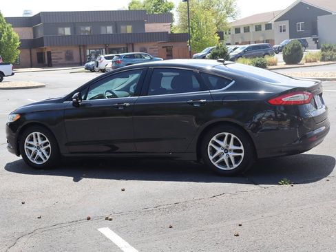 Used 2014 Ford Fusion SE FWD image 8