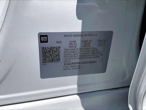 Used 2022 Cadillac CT5 Luxury RWD image 3