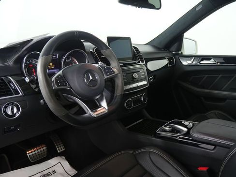 Used 2018 Mercedes-Benz GLE 63 AMG 4MATIC image 14