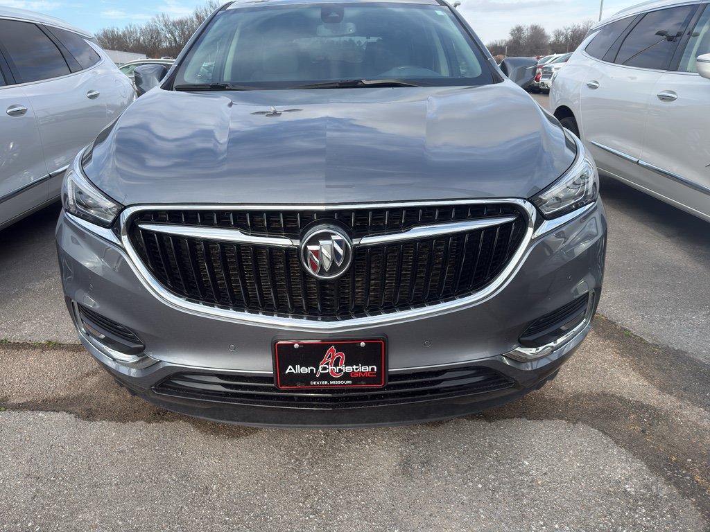 Used 2020 Buick Enclave Premium w/ Sun and Sites Package AWD/4WD image 4