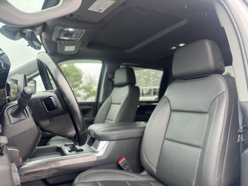 Used 2024 Chevrolet Silverado 2500 LTZ w/ LTZ Premium Package image 16