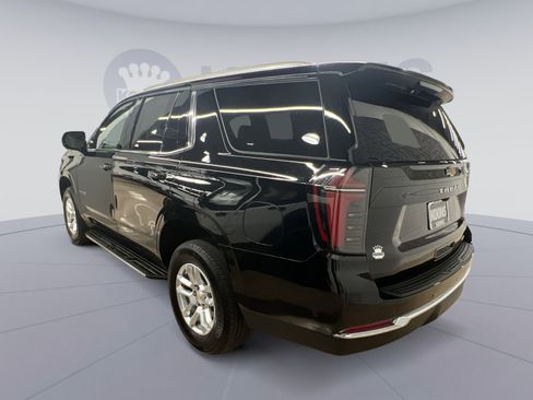 Used 2025 Chevrolet Tahoe LT image 2