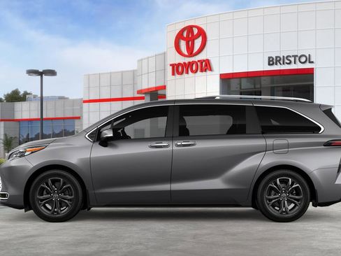 New 2026 Toyota Sienna Platinum image 23