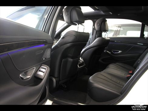 Used 2017 Mercedes-Benz S 550e image 32