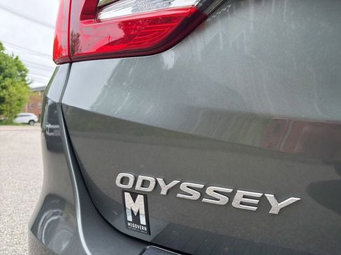 Used 2018 Honda Odyssey EX image 9