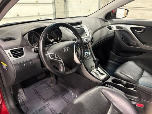 Used 2011 Hyundai Elantra Limited w/ Premium Pkg 5 FWD image 13
