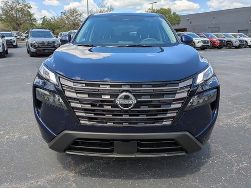 New 2026 Nissan Rogue SV FWD image 9