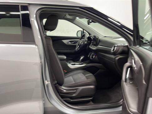 Used 2023 Chevrolet Blazer LT w/ Convenience Package FWD image 21