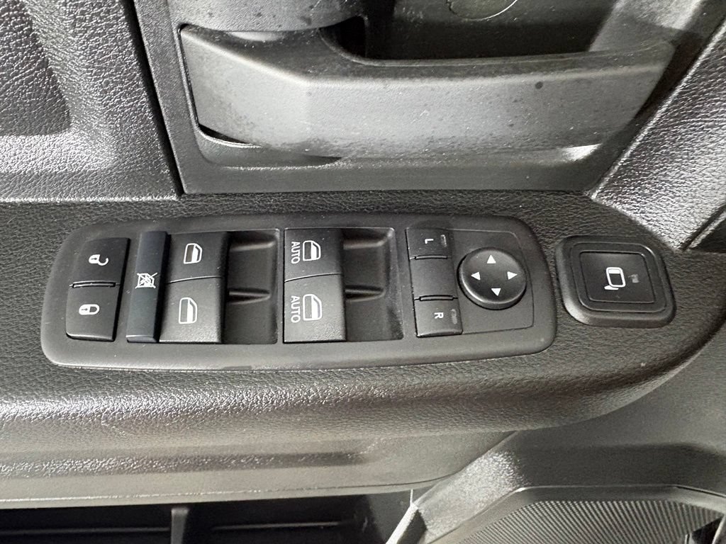 Used 2024 RAM 3500 Tradesman AWD/4WD image 15