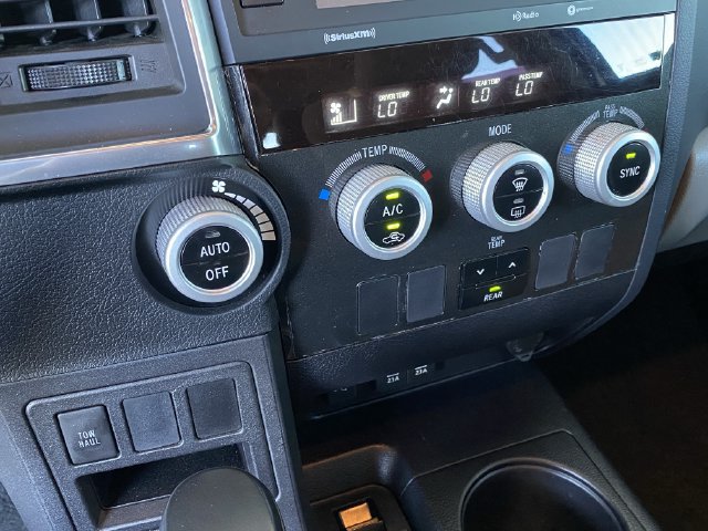 Used 2020 Toyota Sequoia SR5 w/ Carpet Mat Package (TMS) RWD image 25