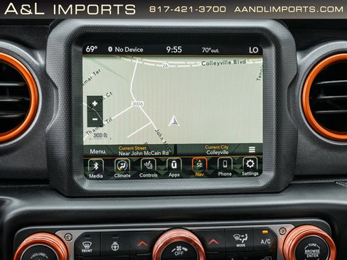 Used 2021 Jeep Gladiator Mojave image 15